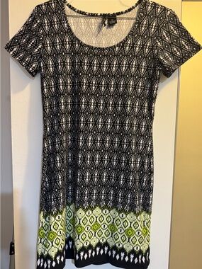new directions women’s colorful petite small short sleeve midi dress